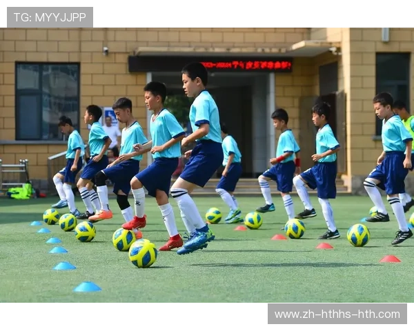 足球训练中的技术精度与动作连贯性